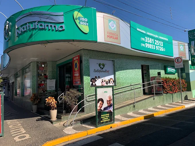 Fachada da Natufarma Farmácia de Manipulação em Porto Ferreira